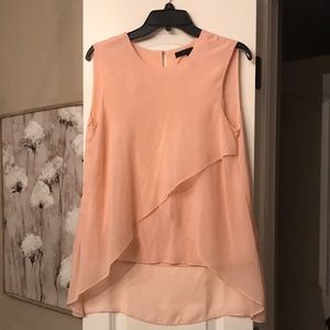 100% SILK Peachy pink beautiful top by BCBGMAXAZRIA